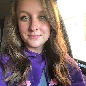 Meet your Posher, Genevieve